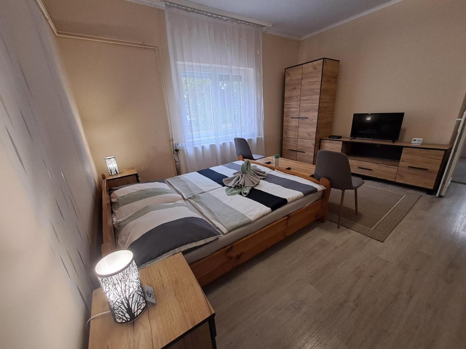 Berta Panzio Bed & Breakfast Hajduszoboszlo Luaran gambar