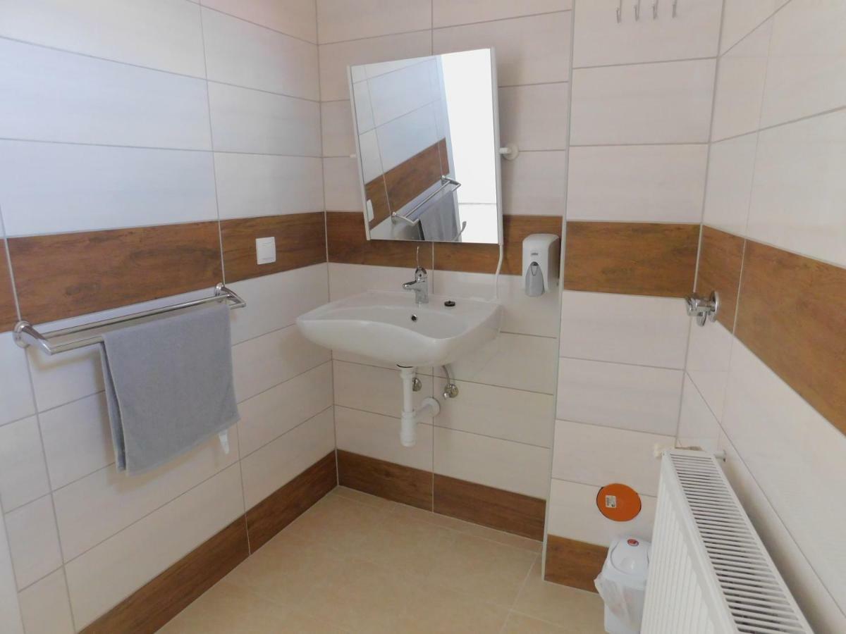 Berta Panzio Bed & Breakfast Hajduszoboszlo Luaran gambar